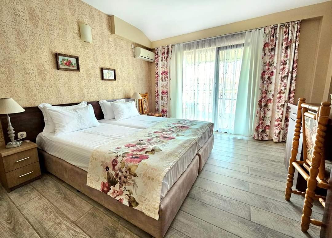 Villa Magnolia Sozopol Exterior photo